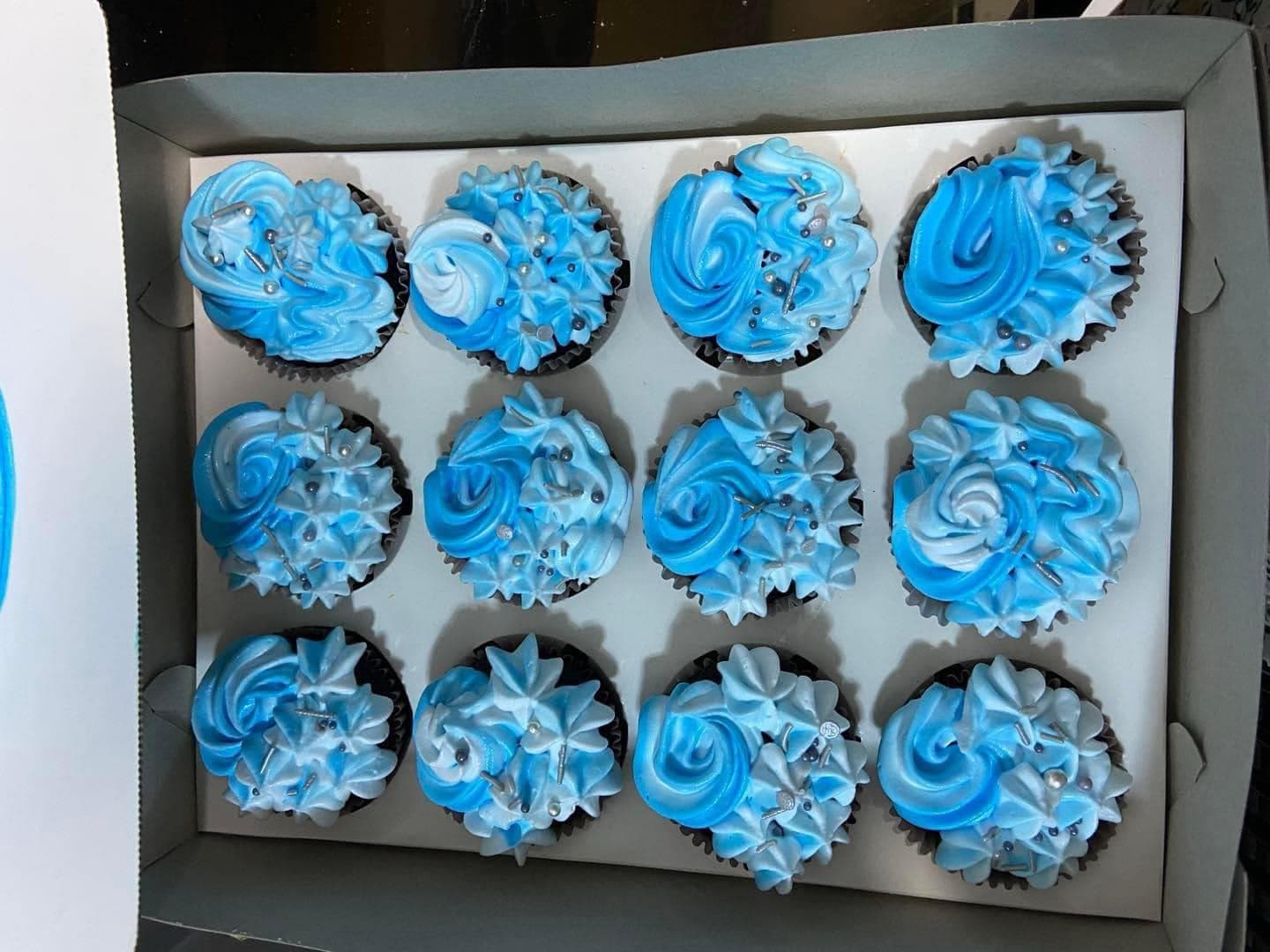 cupcakes cake 10