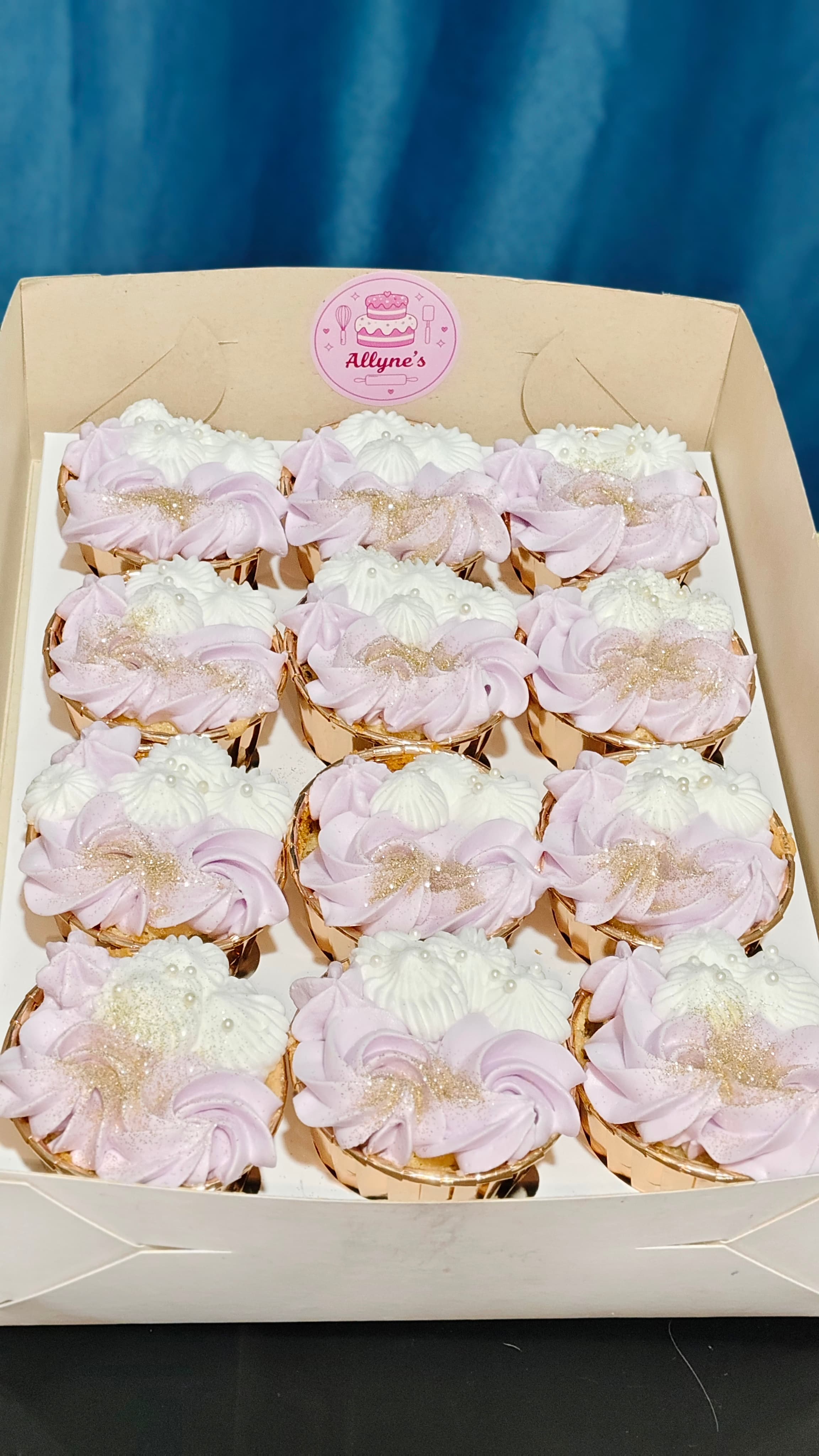 cupcakes cake 2